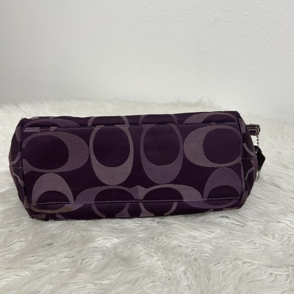Coach 1941 est. No. 1260- F20018 Purple Canvas w/Leather trim Signature Stripe - Picture 14 of 14
